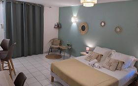 Topaze Pei Bellepierre Proximite Immediate Chu, Inspe